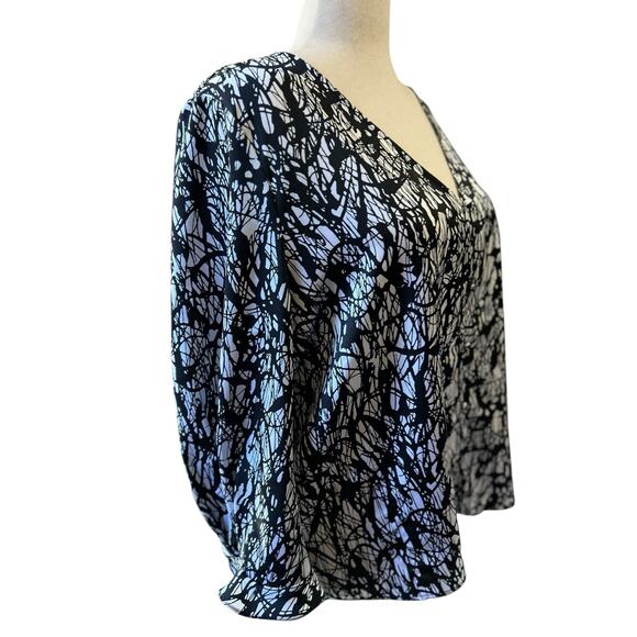 Halogen Women's Long Sleeve Blouse Black White Size 2X Abstract Career Casual - Picture 3 of 8